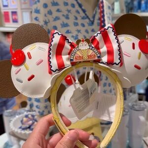 Disney 2026 Loungefly Beaches And Cream Ice Cream Minnie Ear Headband